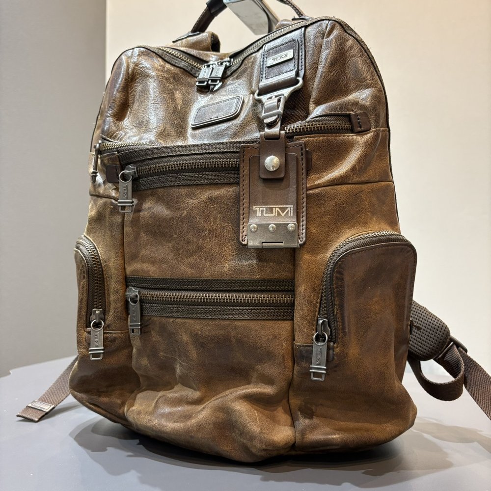 TUMI アルファ ブラボー レザーリュック 買取実績